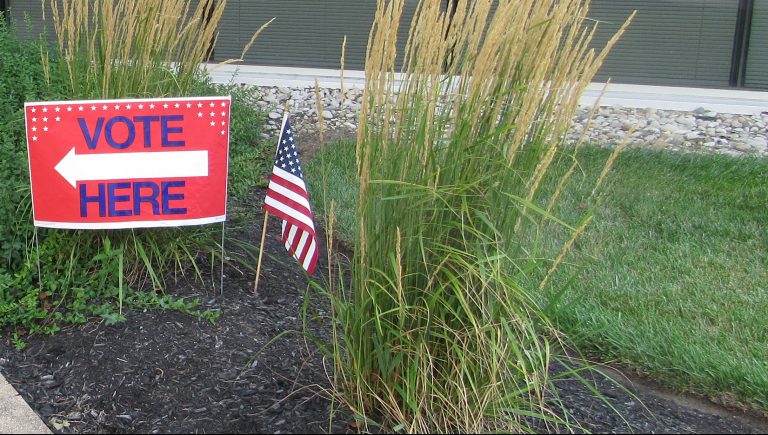 vote here sign